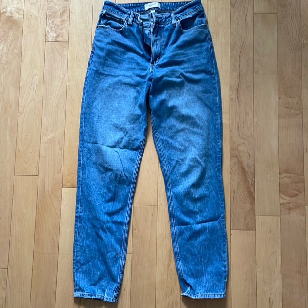Abercrombie & Fitch High Rise Mom Jeans Curve Love